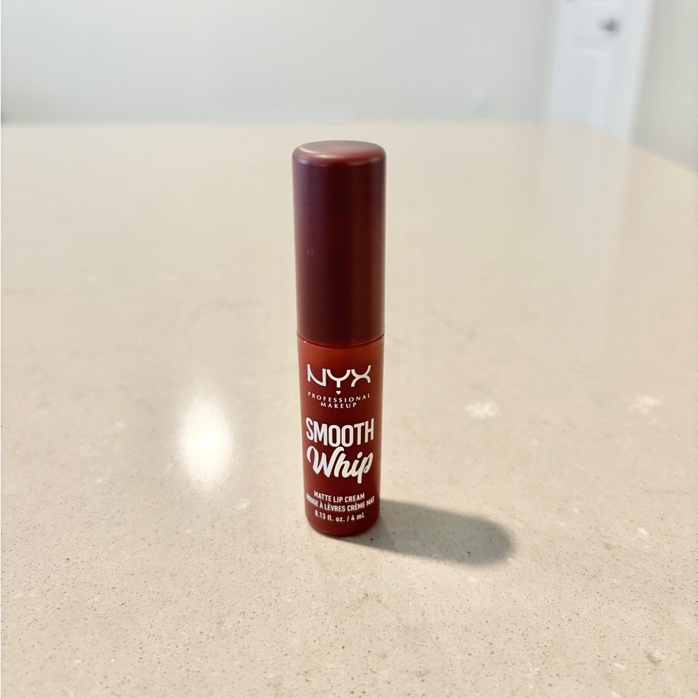 NYX Faux Fur Smooth Whip Matte Lip Cream Brown Nude Lipstick